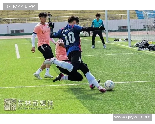 九号足球明星挑战极限运动展现独特魅力与风采